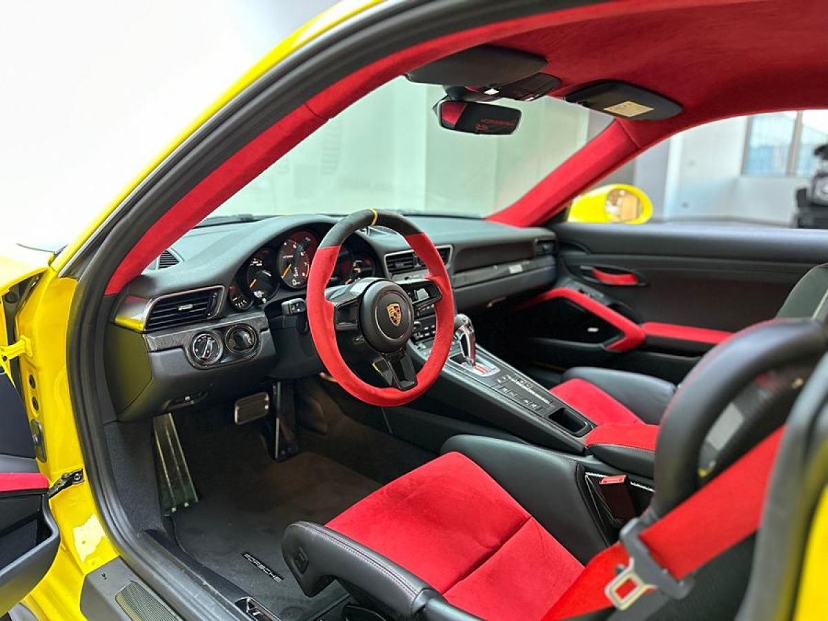 2019年5月保時捷 911  2018款 GT2 RS 3.8T