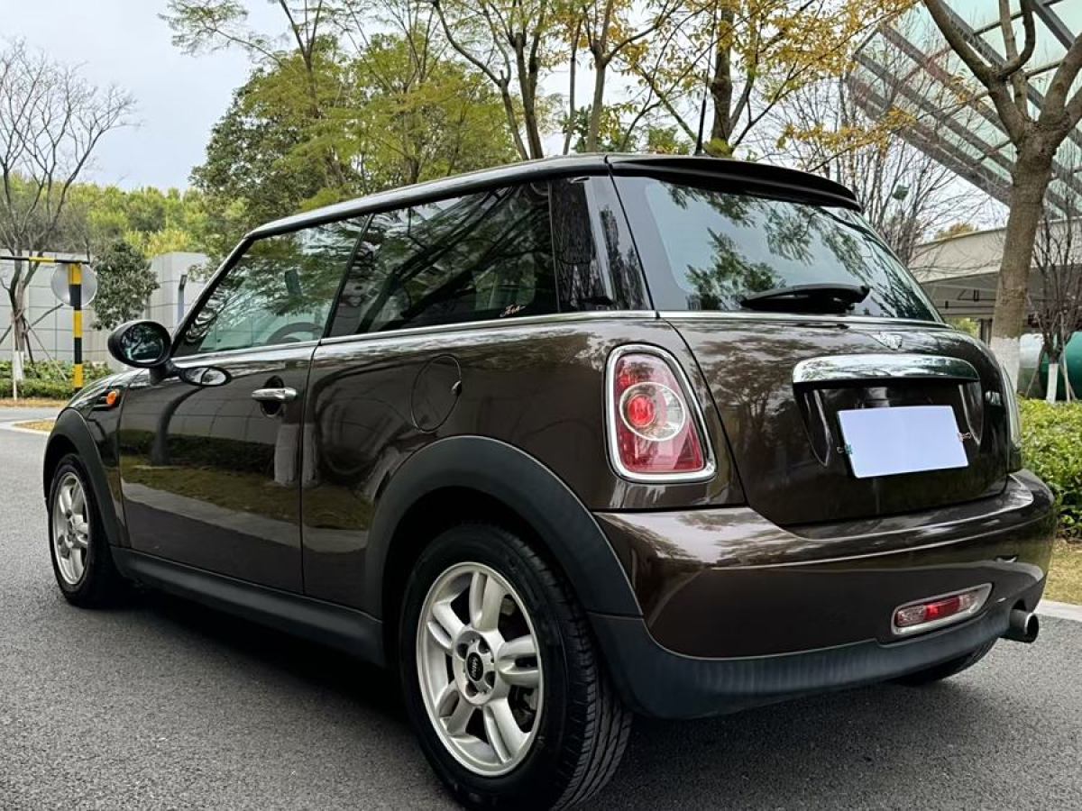 MINI CLUBMAN  2010款 1.6L COOPER Cheer圖片