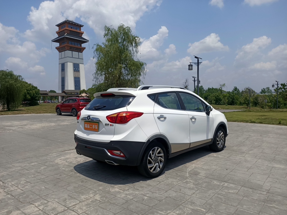 江淮 瑞風S3  2016款 1.5L 手動豪華型圖片