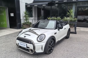 MINI MINI 2.0T COOPER S CABRIO 國王十字特別版