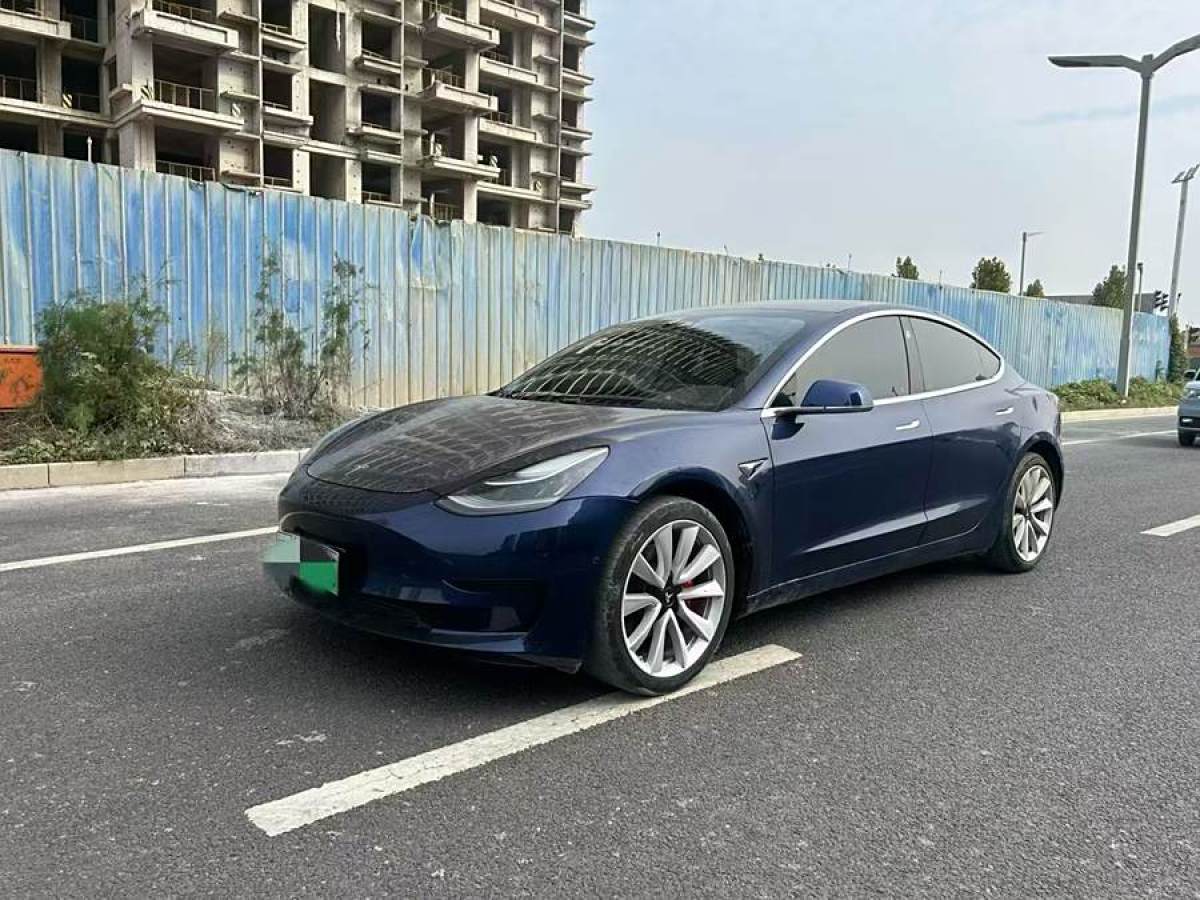 特斯拉 Model 3  2019款 長續(xù)航后驅(qū)版圖片