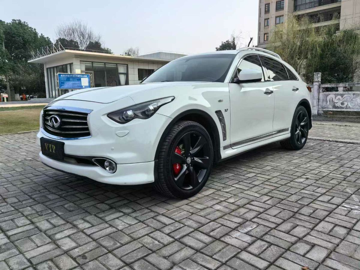 2014年6月英菲尼迪 QX  2014款 QX60 2.5L HYBRID CVT 全能版