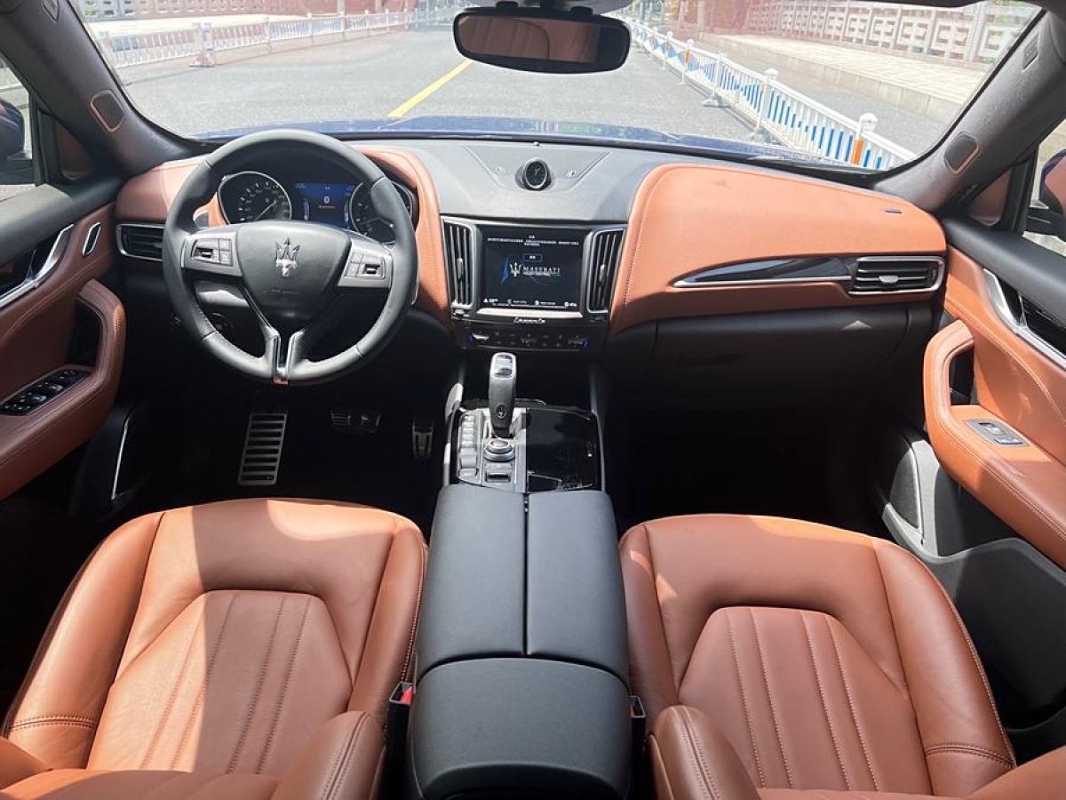 瑪莎拉蒂 Levante  2019款 3.0T 350Hp 標準版 國VI圖片