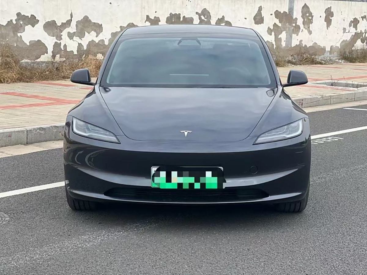 特斯拉 Model Y  2023款 后輪驅(qū)動(dòng)版圖片