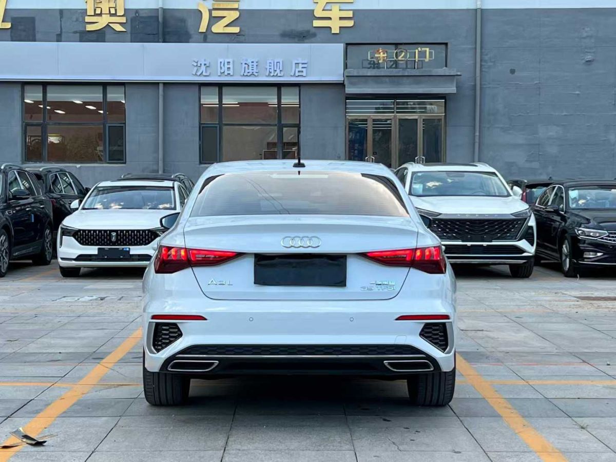 奧迪 奧迪A3  2023款 A3L Limousine 35 TFSI 時(shí)尚致雅型圖片