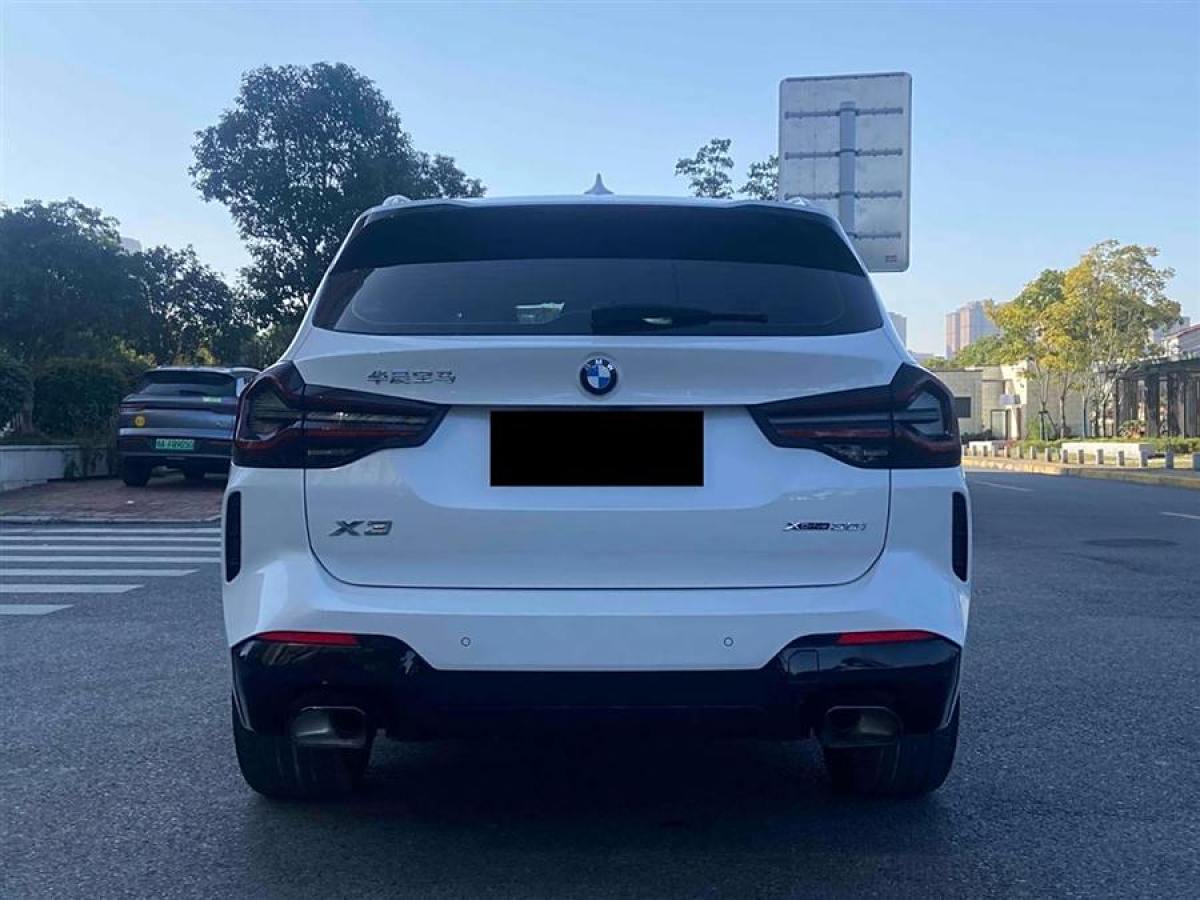 寶馬 寶馬X3  2022款 xDrive30i 領(lǐng)先型 M曜夜套裝圖片