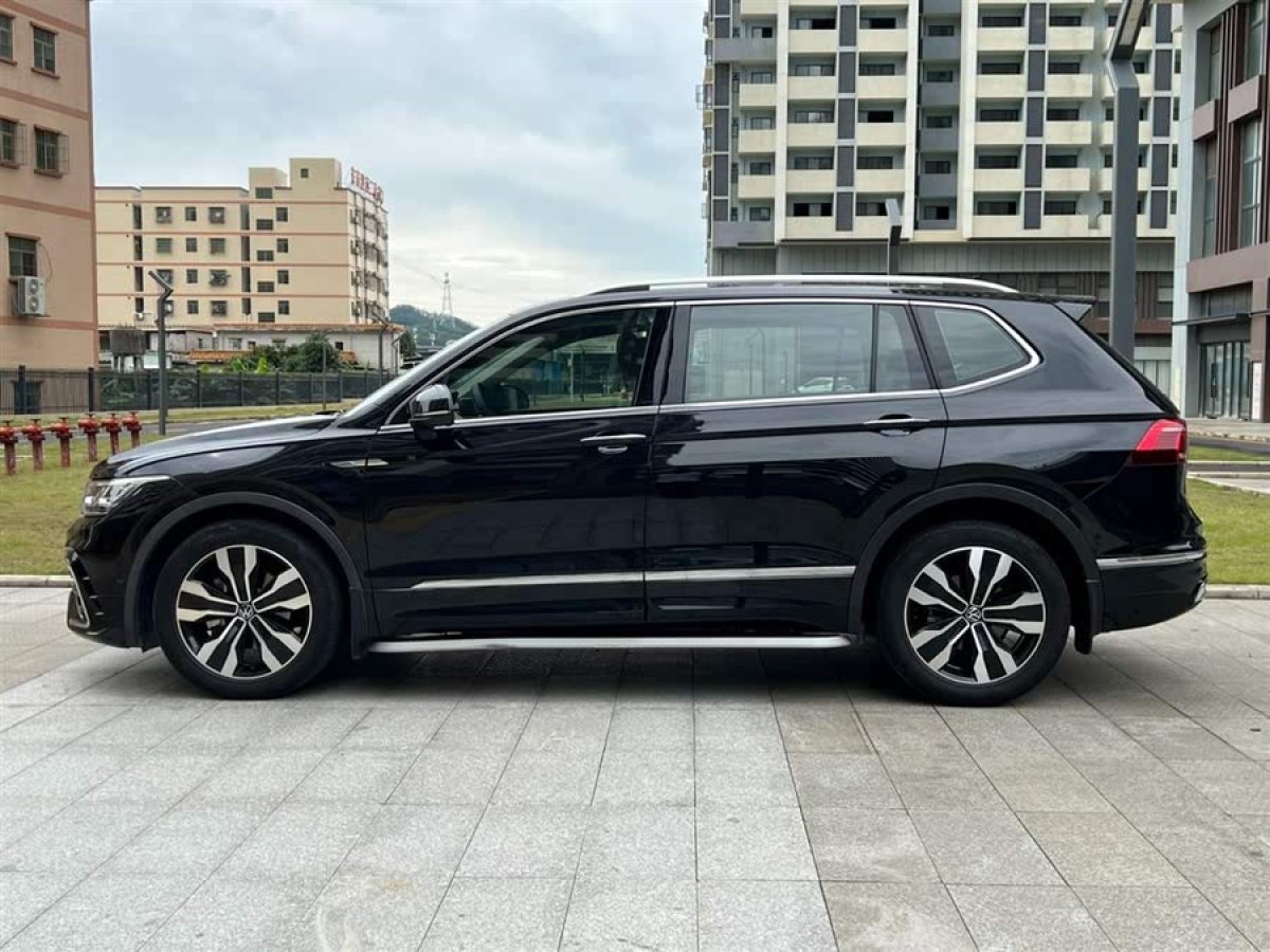 大眾 途觀L  2023款 改款 330TSI 自動兩驅R-Line旗艦版圖片