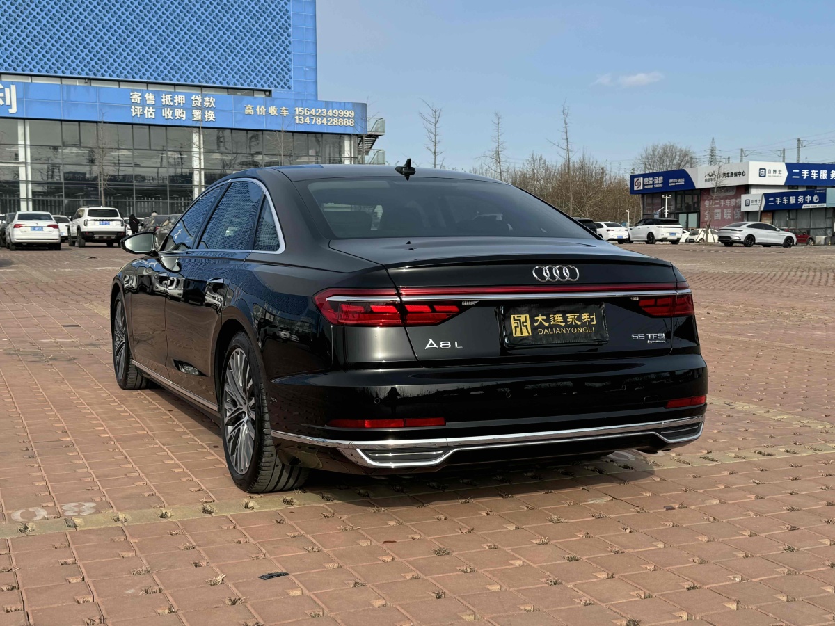 2022年6月奧迪 奧迪A8  2022款 A8L 55 TFSI quattro 豪華型典藏版