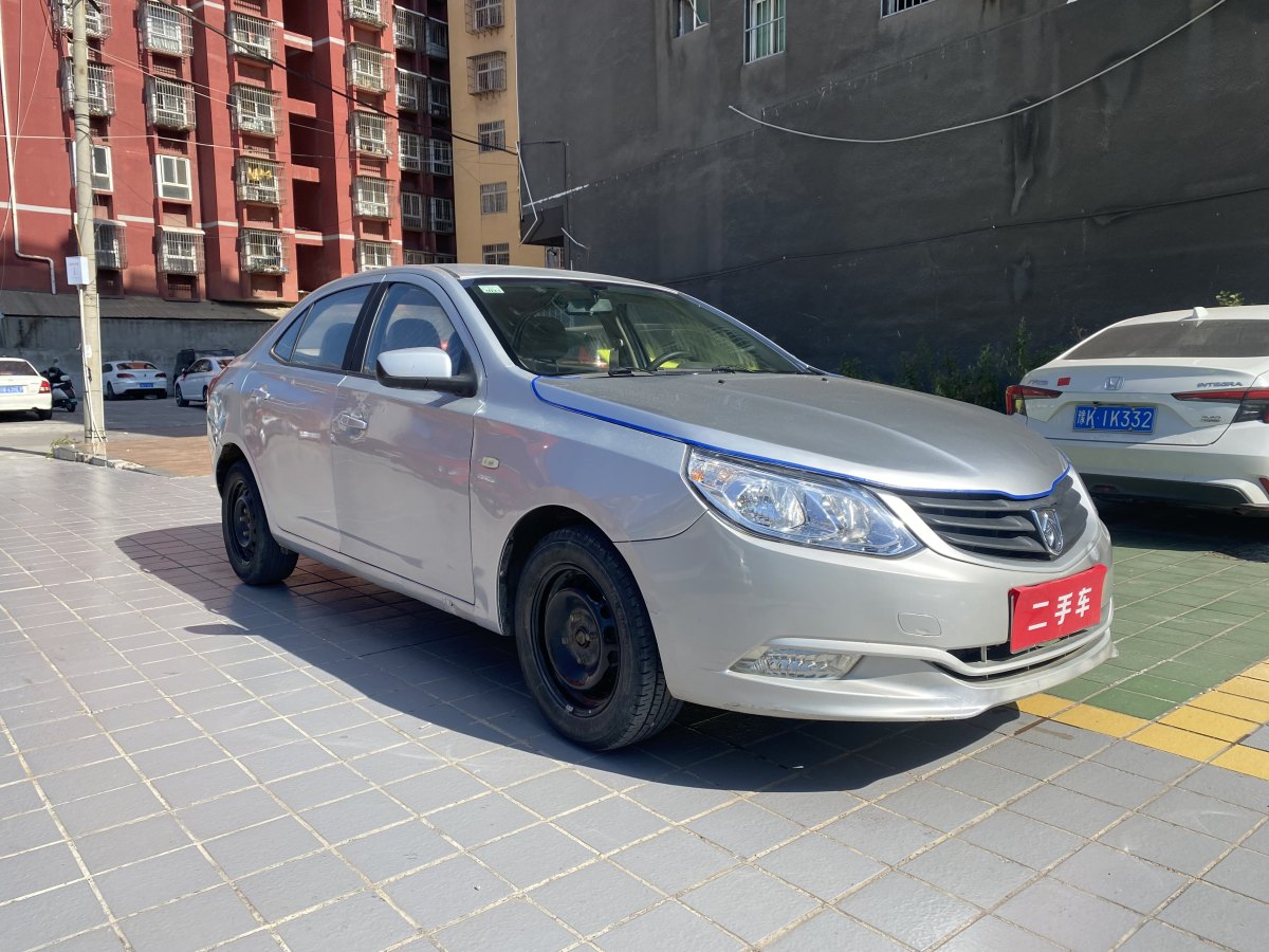 寶駿 630  2011款 1.5L 手動標準型圖片