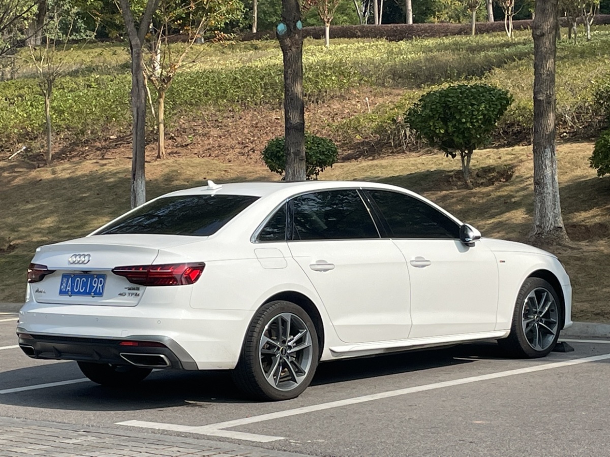 2023年1月奧迪 奧迪A4L  2022款 40 TFSI 時尚致雅型