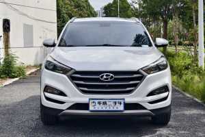 途勝 現(xiàn)代 1.6T 雙離合兩驅(qū)智能型