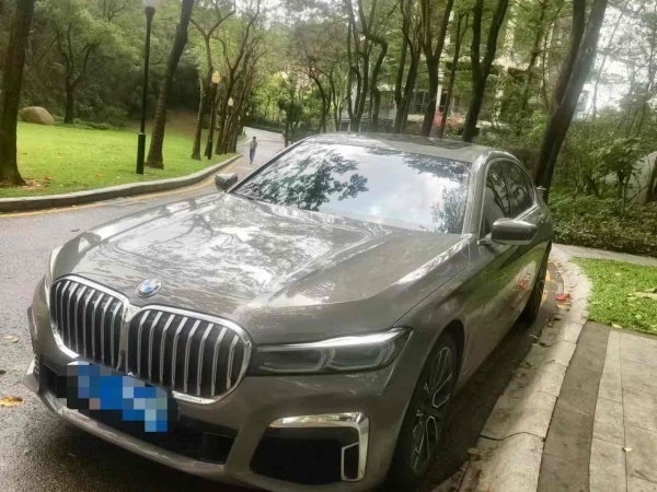 宝马 宝马7系  2019款  740Li xDrive 行政型 M运动套装