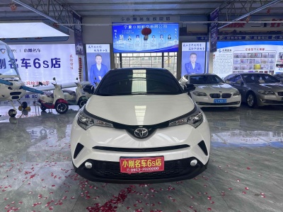 2019年10月 豐田 C-HR 2.0L 領(lǐng)先天窗版 國V圖片