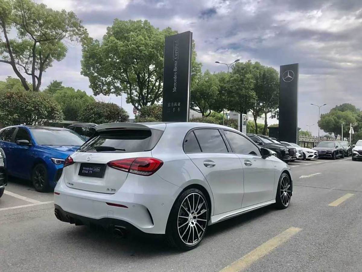 奔馳 奔馳A級AMG  2020款 AMG A 35 4MATIC圖片