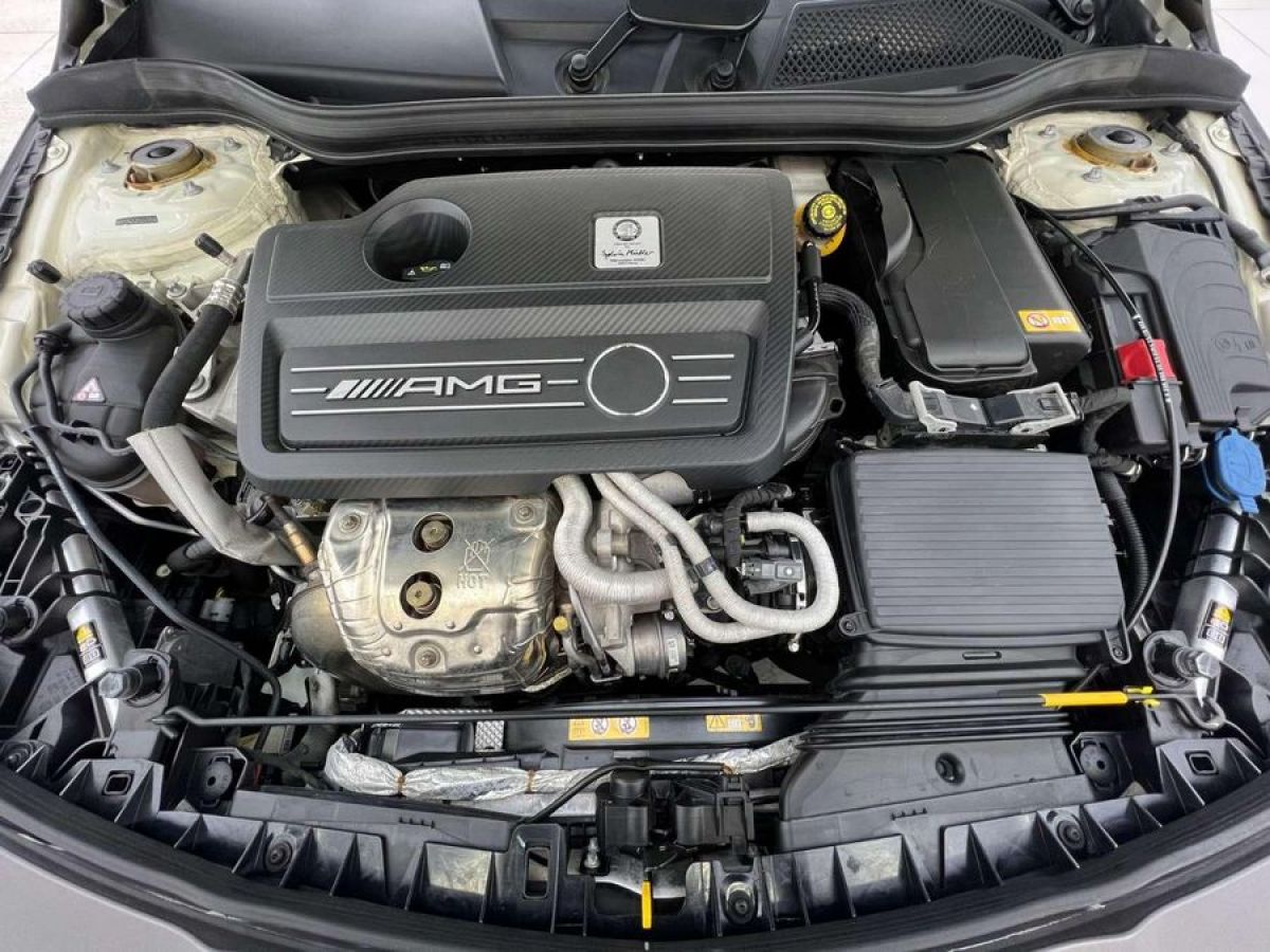 奔驰 奔驰CLA级AMG  2015款 AMG CLA 45 4MATIC图片