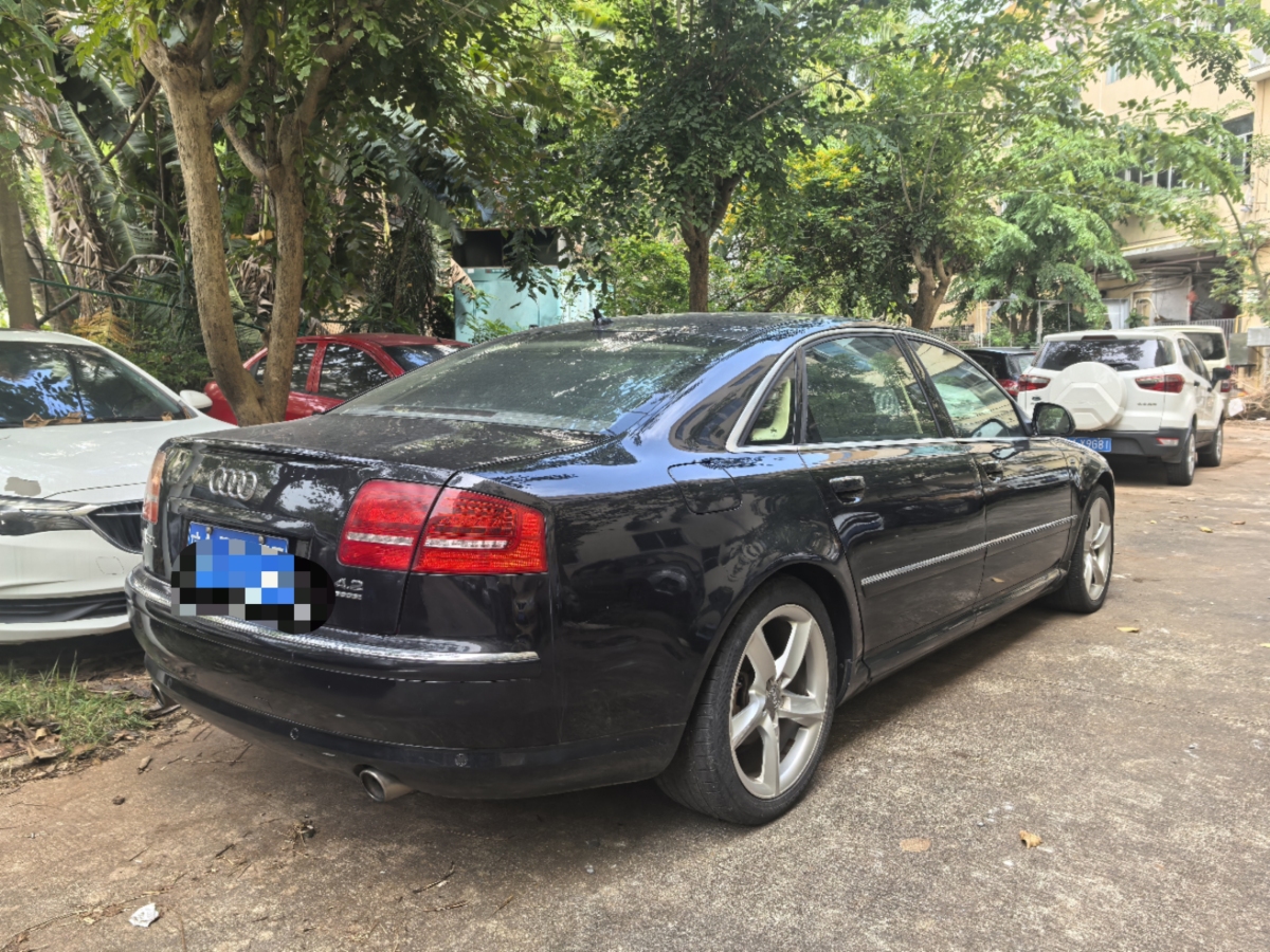 奧迪 奧迪A8  2009款 A8L 2.8 FSI 標(biāo)準(zhǔn)型圖片