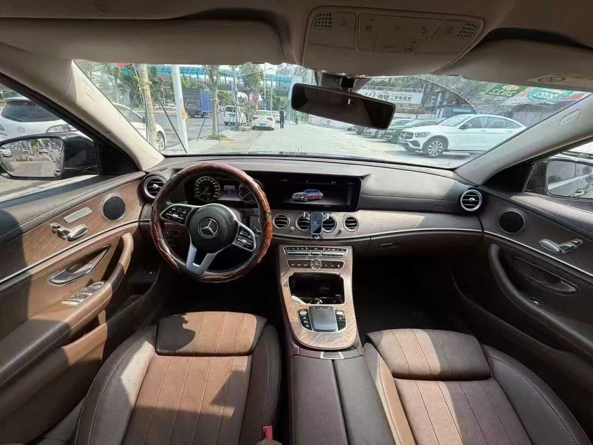 奔馳 奔馳E級  2020款 E 350 L 運動型 4MATIC圖片