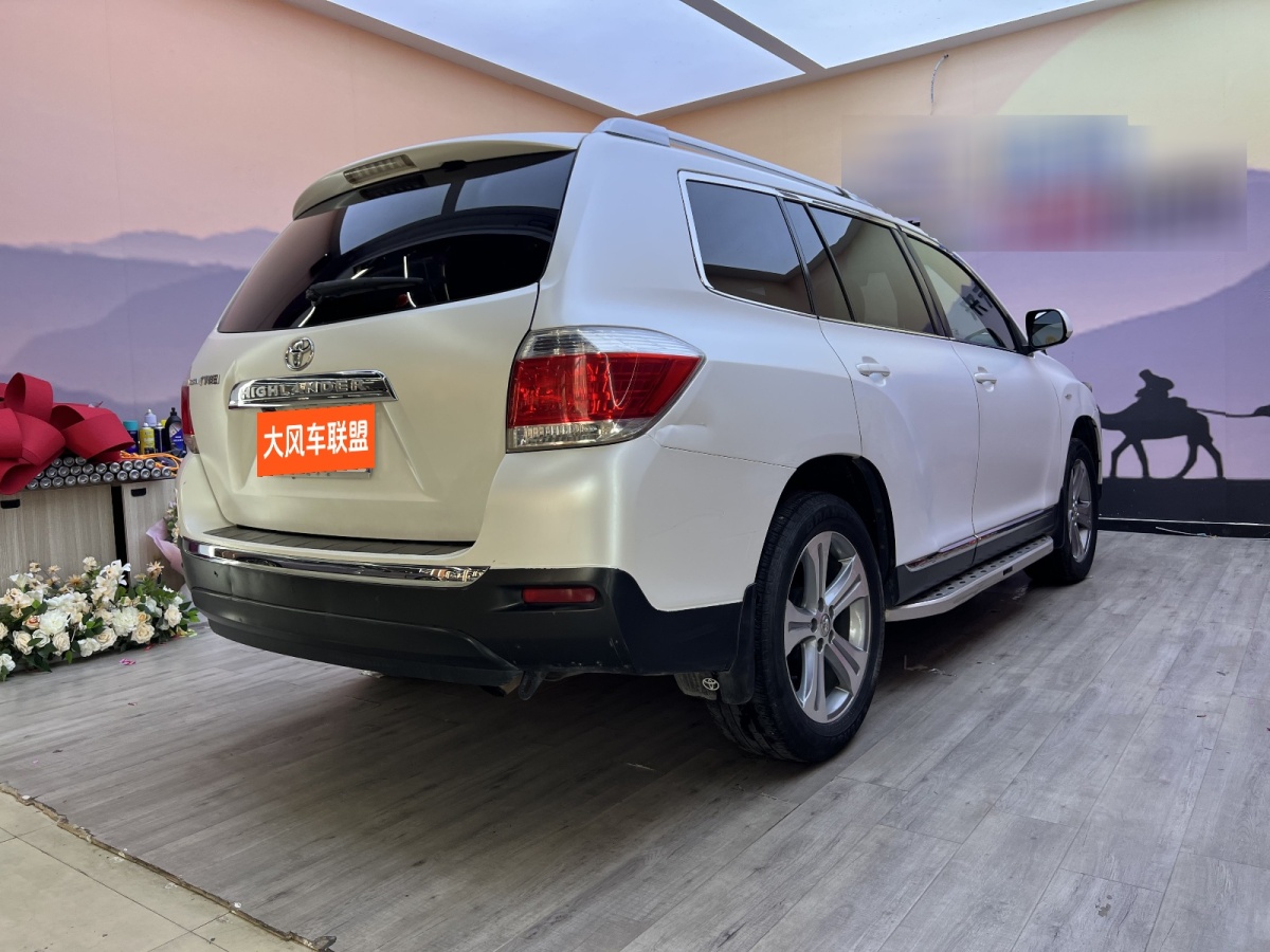 豐田 漢蘭達(dá)  2012款 2.7L 兩驅(qū)5座精英版圖片