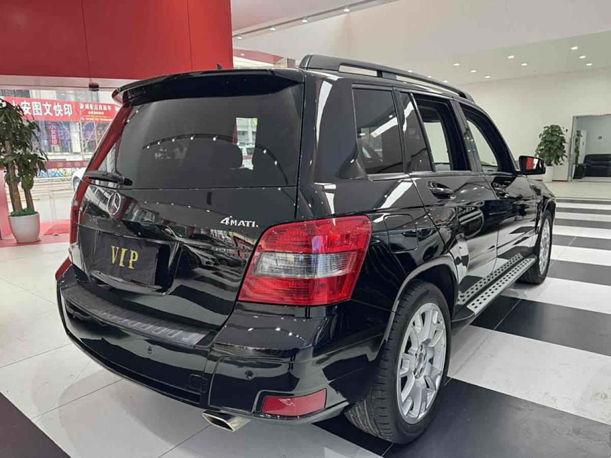 奔馳 奔馳GLK級(jí)  2012款 GLK 300 4MATIC 動(dòng)感型圖片