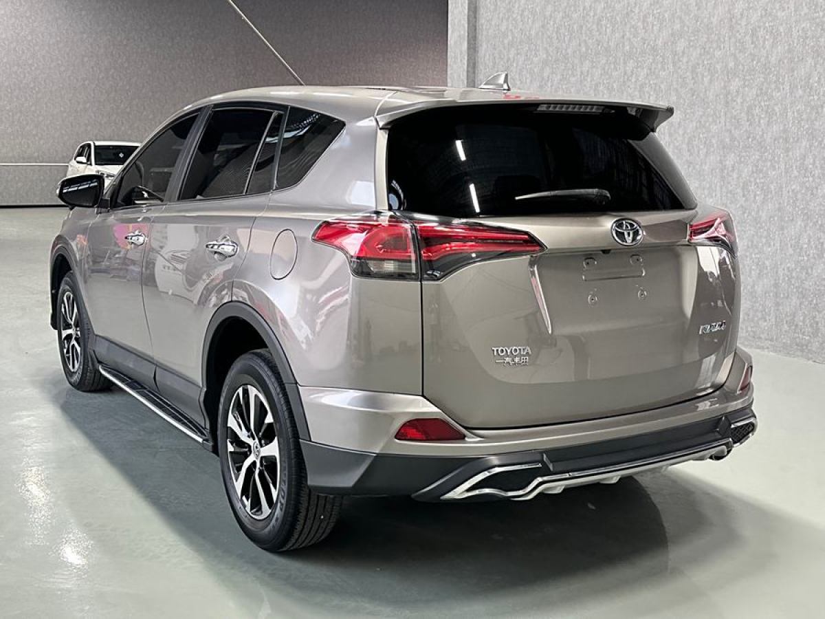 豐田 RAV4榮放  2016款 2.0L CVT兩驅(qū)舒適版圖片