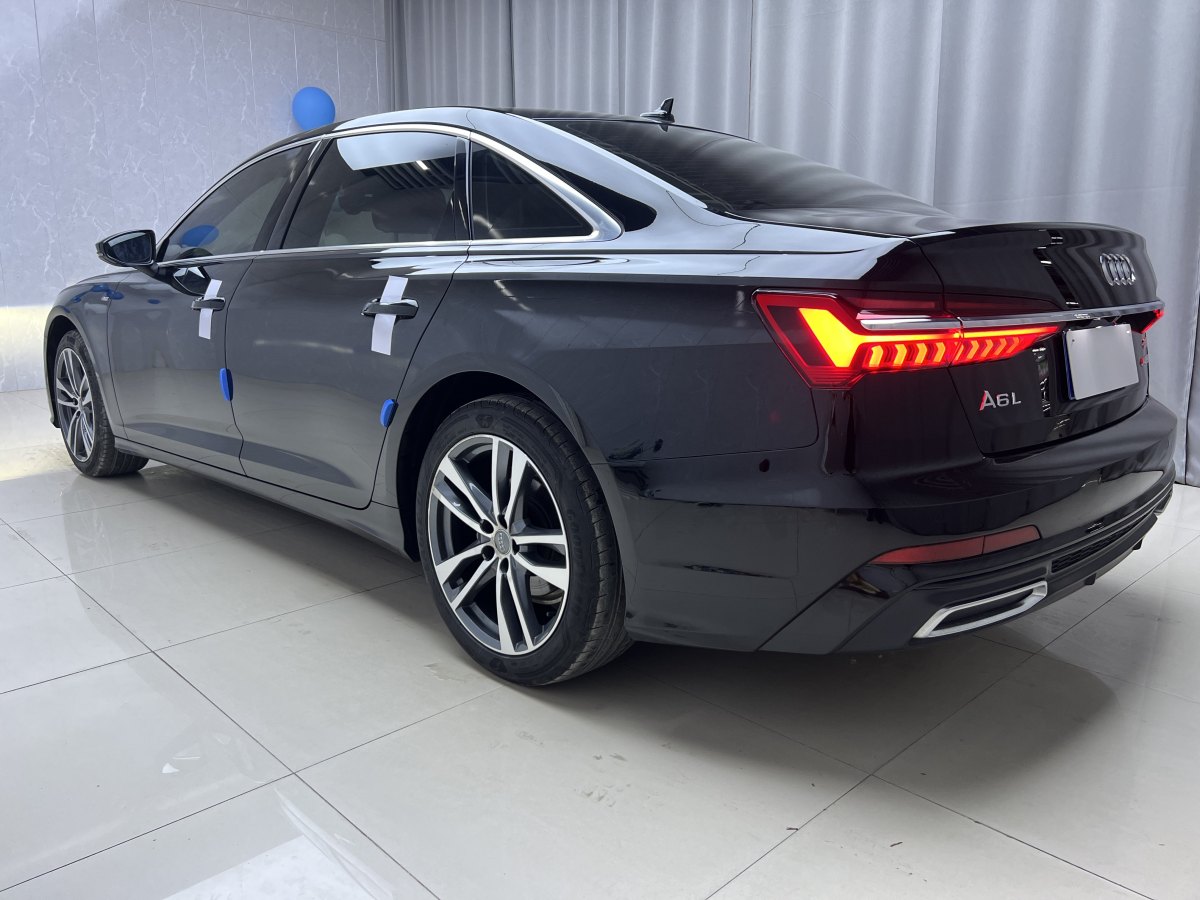 奧迪 奧迪A6L  2023款 改款 40 TFSI 豪華動感型圖片