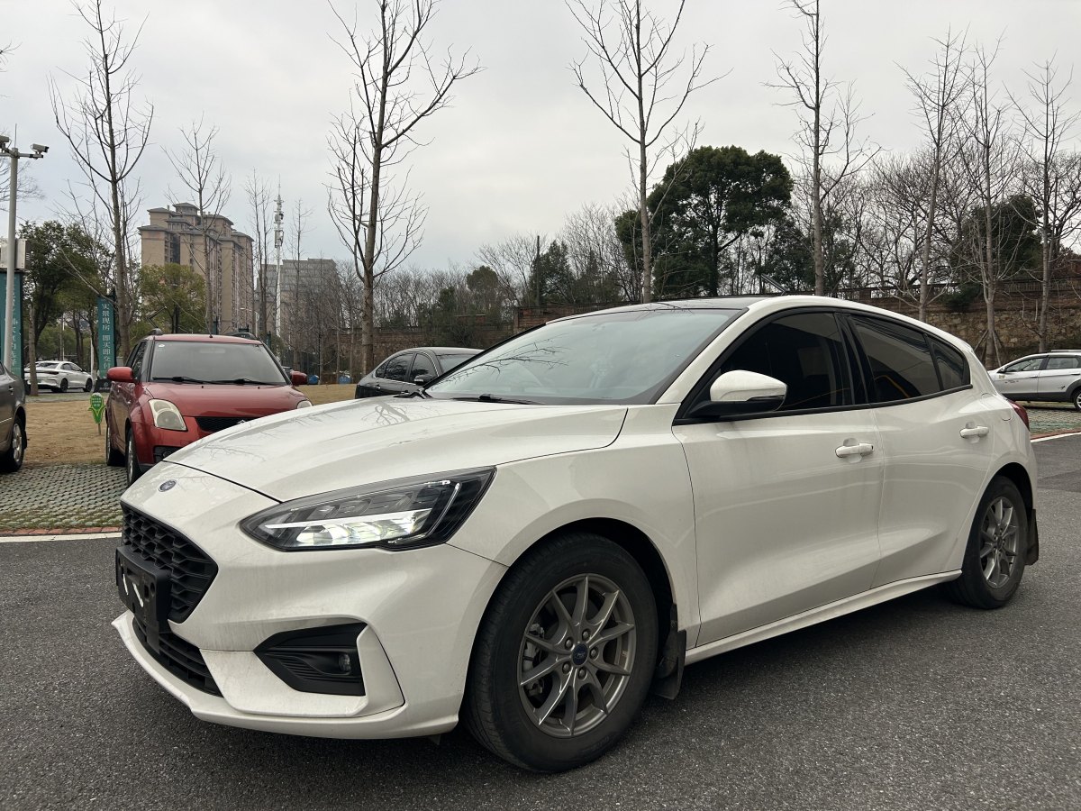 福特 福克斯  2019款 兩廂 EcoBoost 180 自動鋒潮型圖片