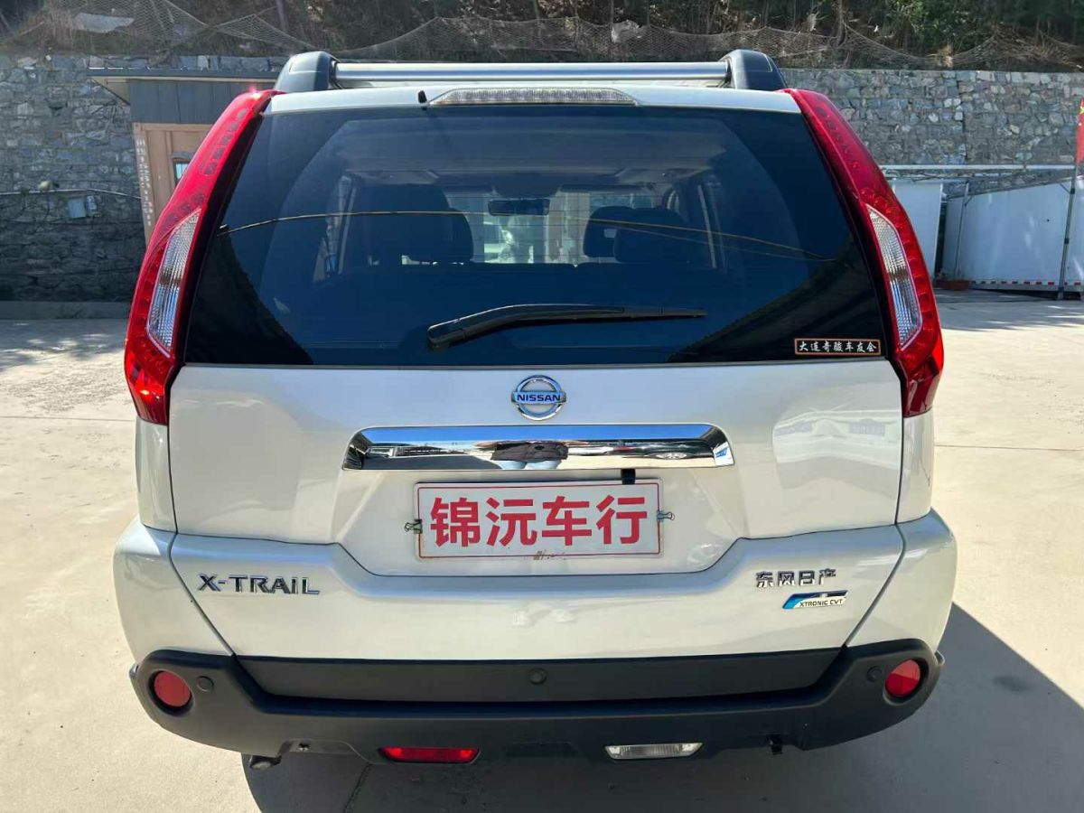 日產(chǎn) 奇駿  2012款 2.5L CVT豪華版 4WD圖片
