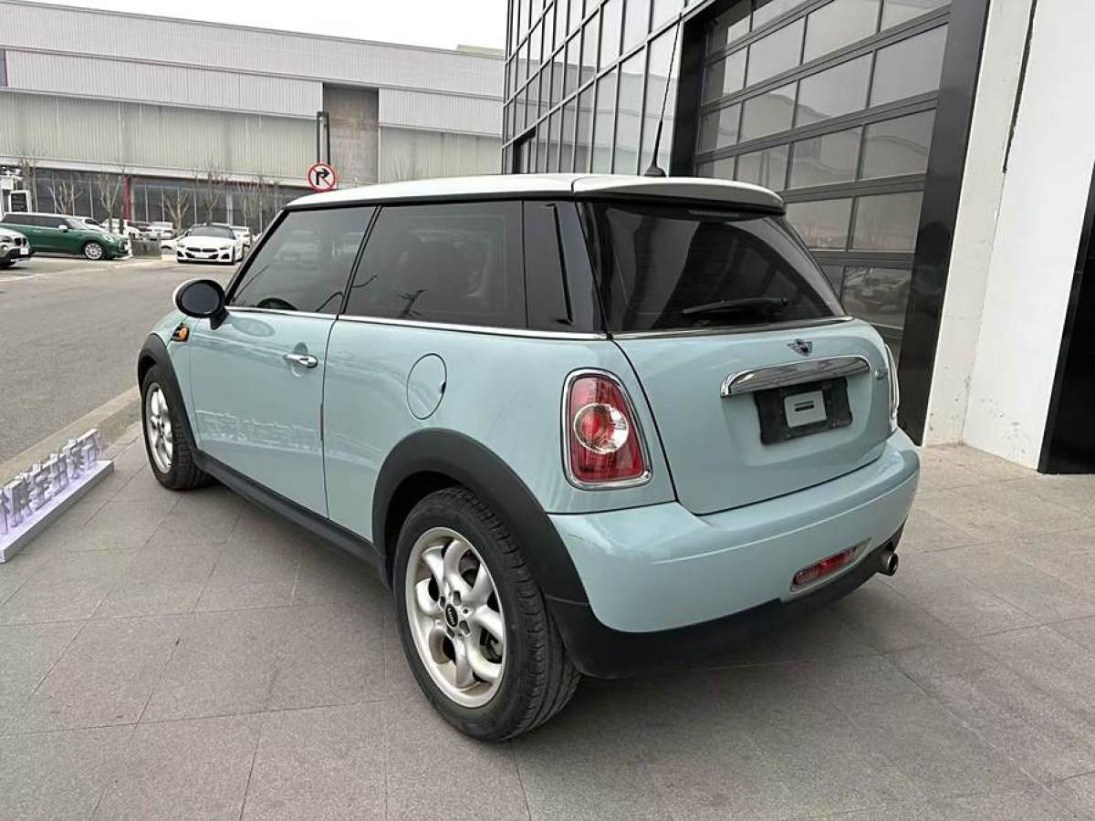 MINI MINI  2012款 1.6L COOPER Baker Street圖片