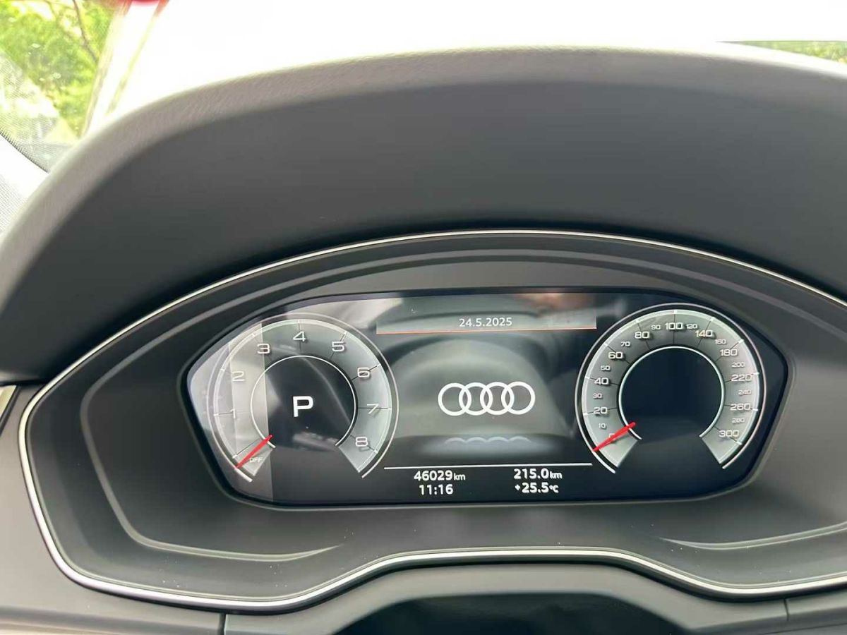 奧迪 奧迪Q5 e-tron  2022款 40 e-tron 星耀型 機甲套裝圖片