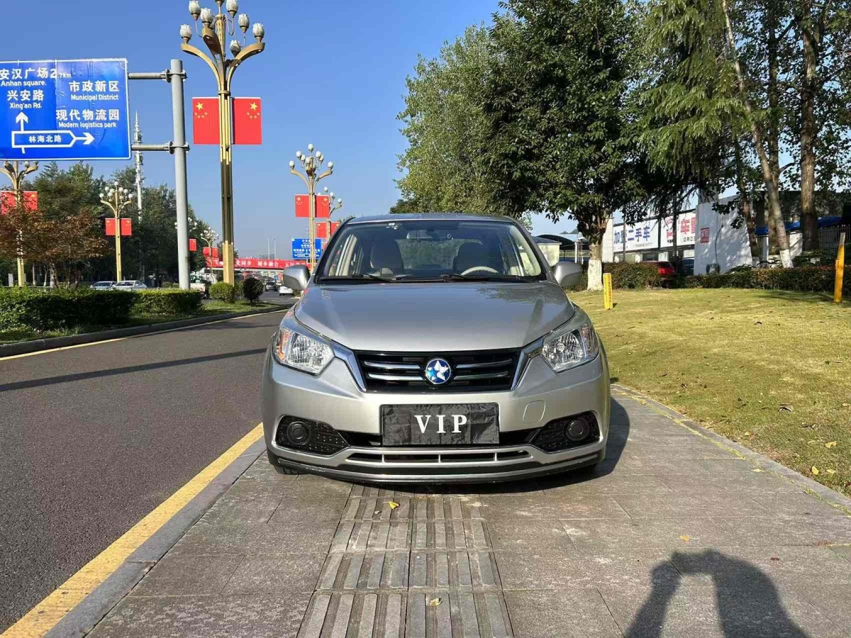 启辰 D50  2016款 1.6L 自动精英版图片