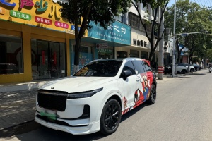 理想ONE 理想 增程6座版