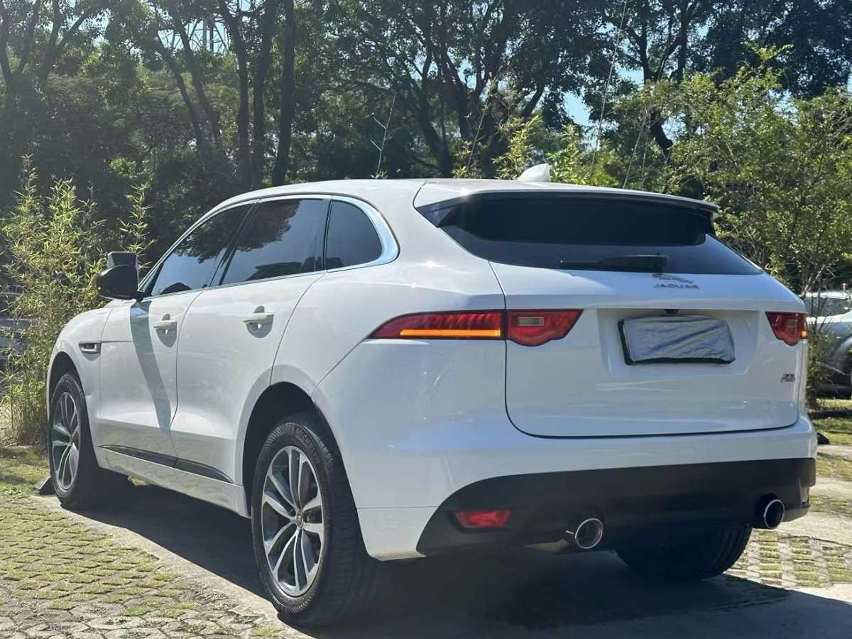 捷豹 F-PACE  2019款 2.0T 四驅(qū)R-Sport運(yùn)動(dòng)版圖片