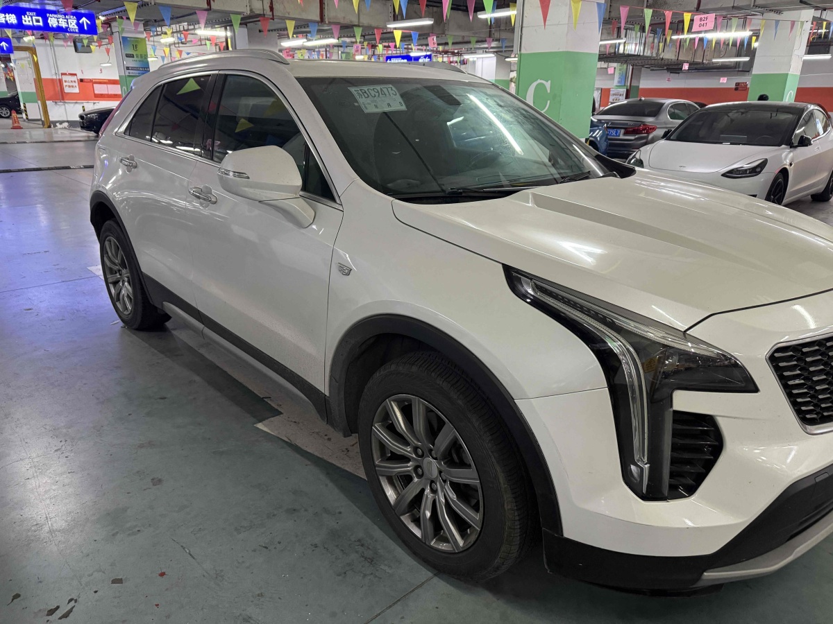 凱迪拉克 XT4  2018款 28T 兩驅(qū)領(lǐng)先型圖片