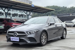 奔馳A級 奔馳 A 200 L 運(yùn)動轎車時尚型