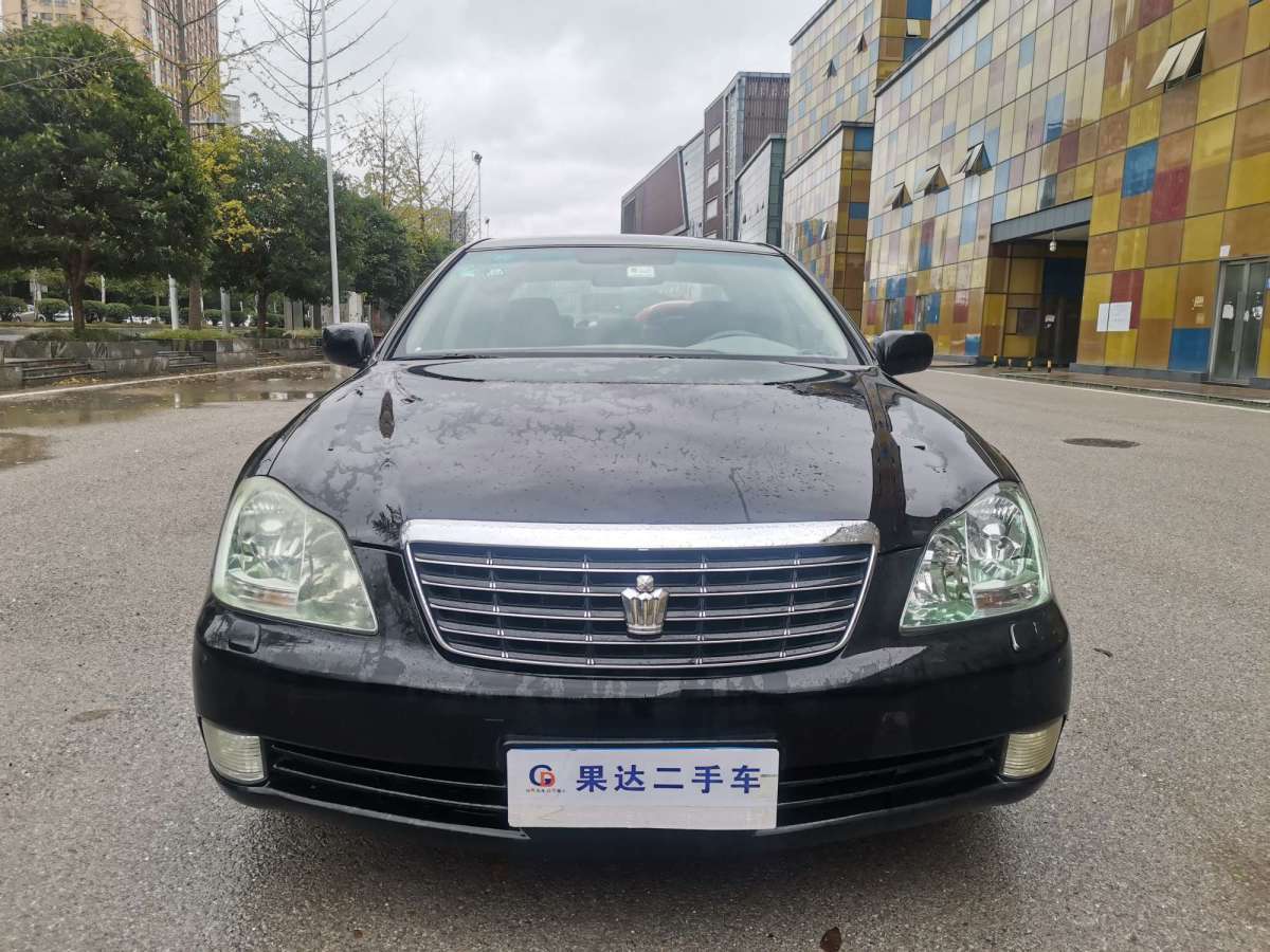 豐田 皇冠 2010款 2.5l royal 真皮版圖片