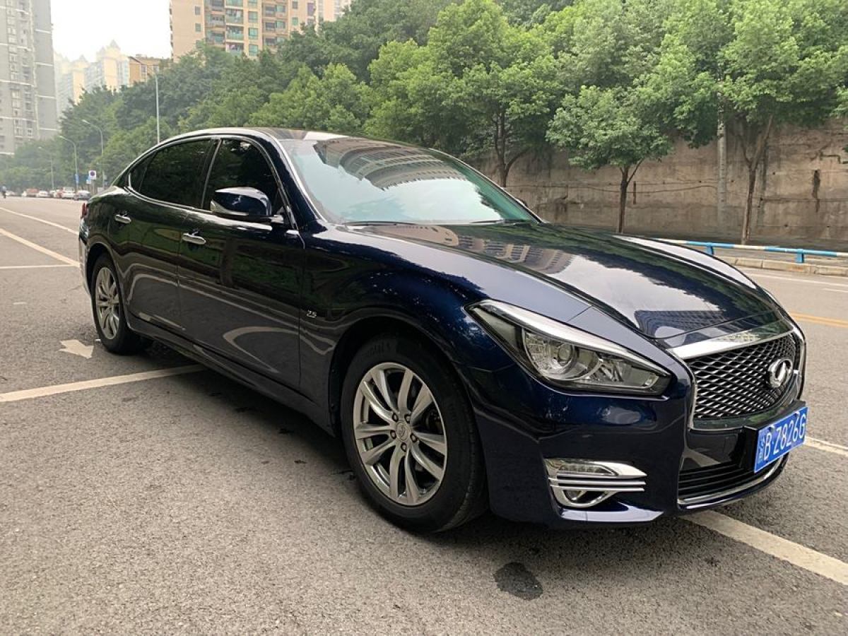 英菲尼迪 Q70  2017款 Q70L 2.5L 精英版圖片