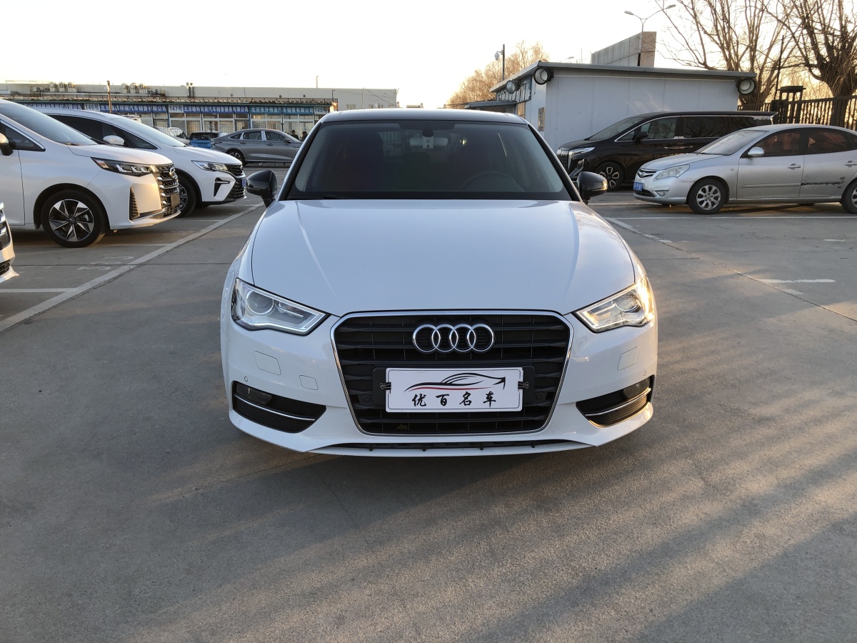 奧迪 奧迪A3  2016款 Sportback 35 TFSI 領(lǐng)英型圖片