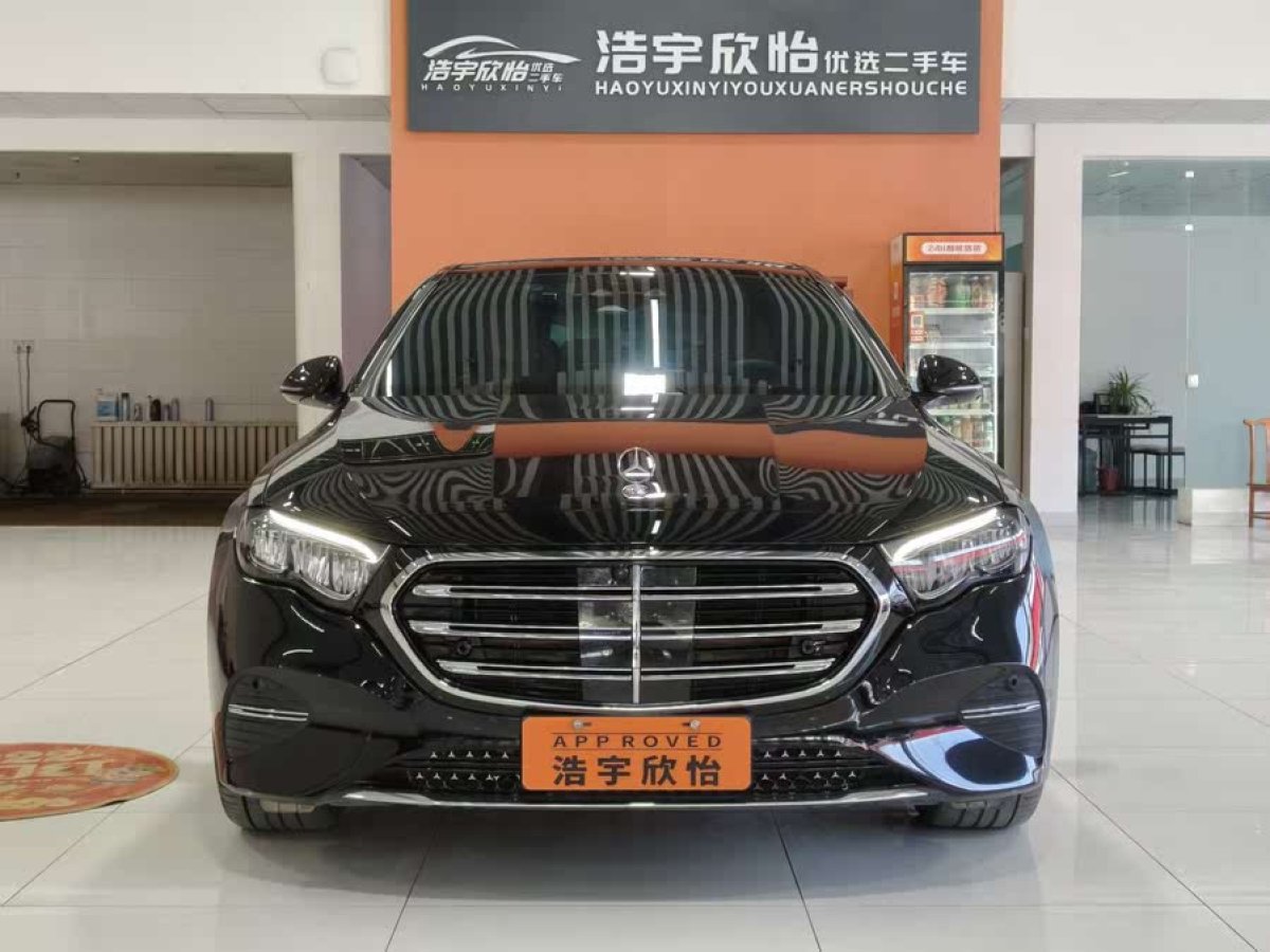 奔馳 奔馳E級  2024款 E 300 L 豪華型圖片