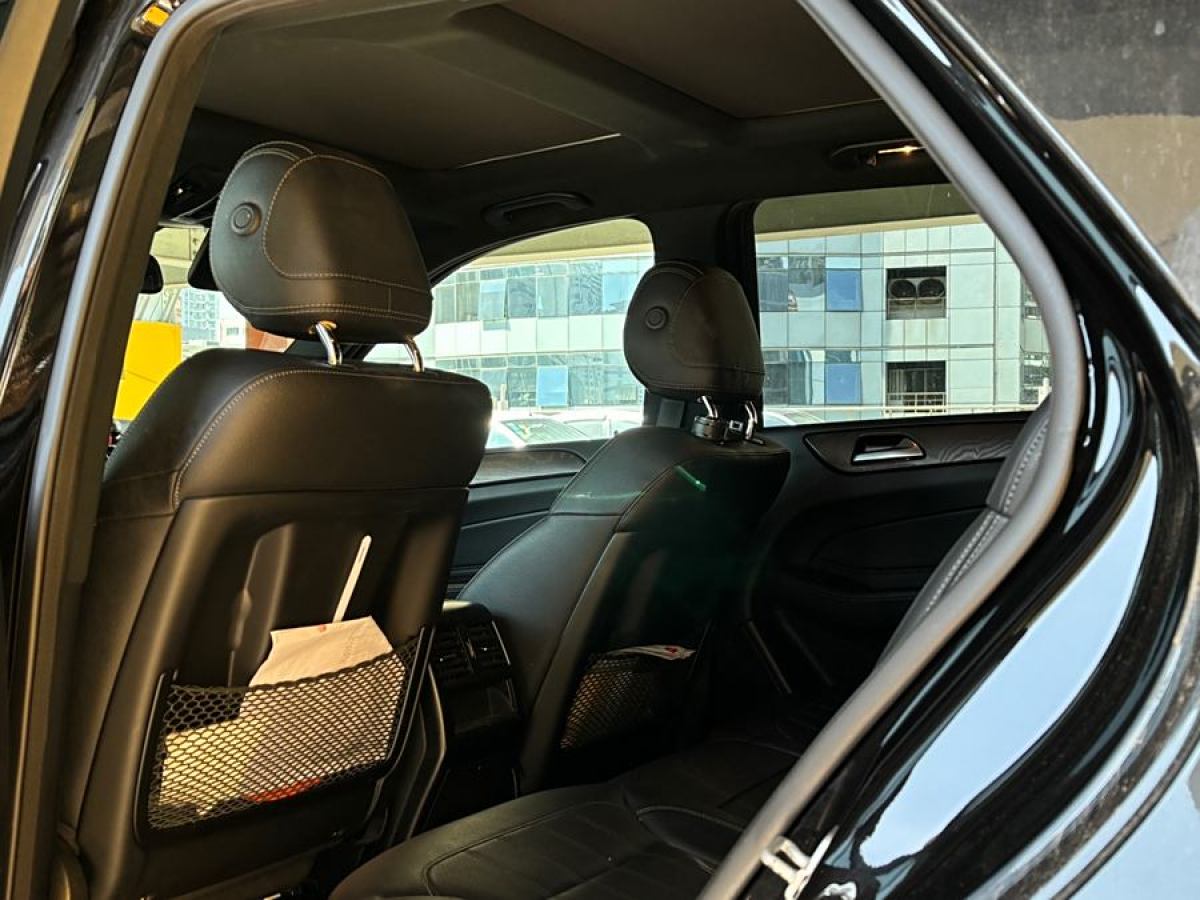 奔驰 奔驰GLE  2017款 GLE 400 4MATIC图片