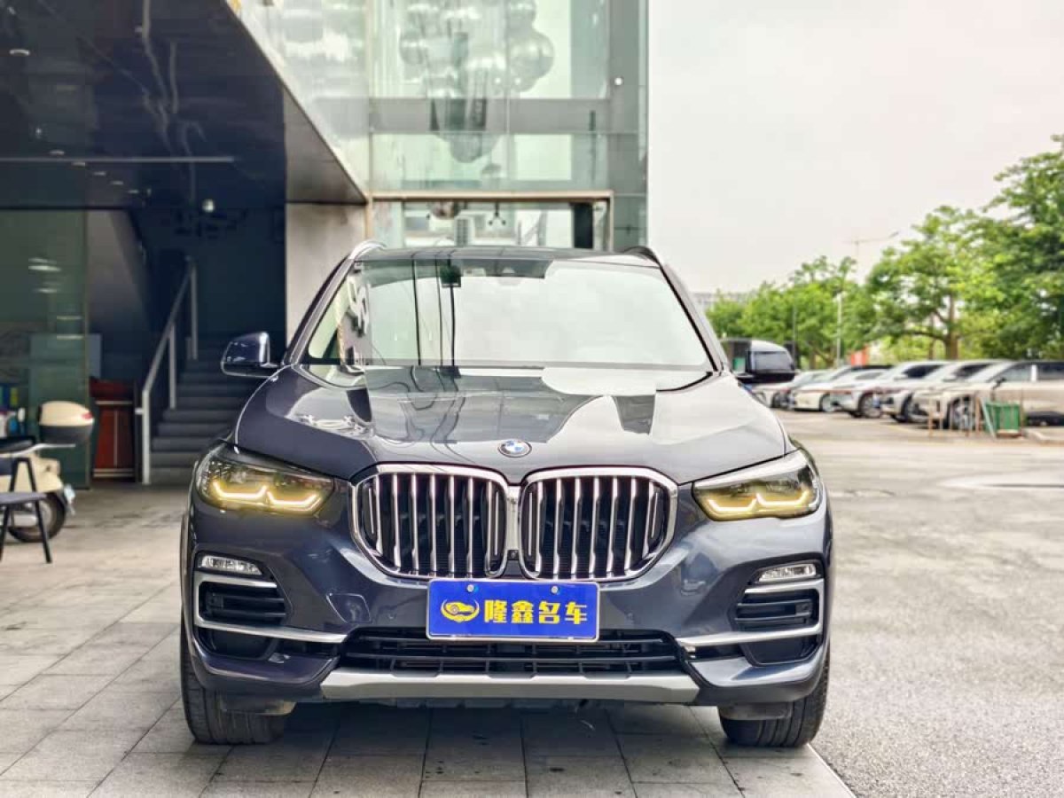 寶馬 寶馬X5  2021款 改款 xDrive30i X設(shè)計(jì)套裝圖片