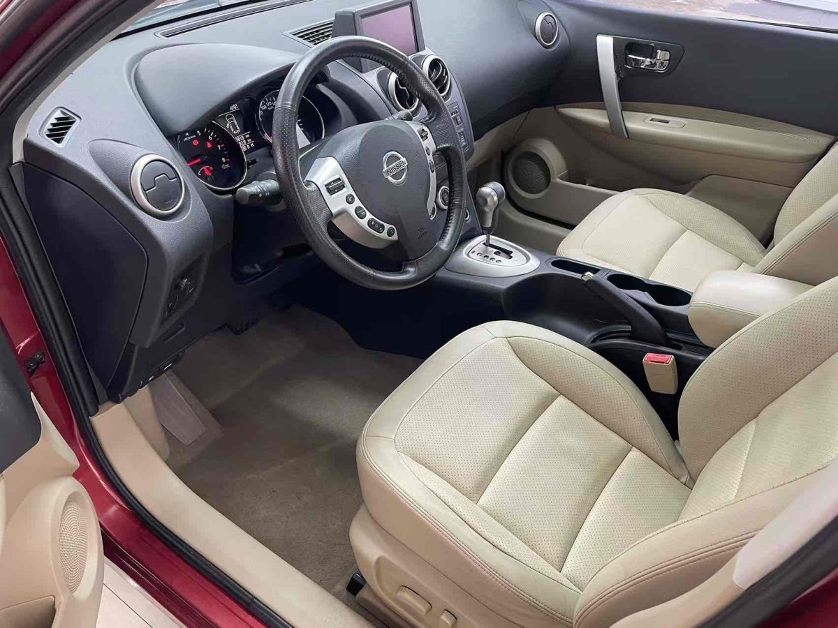 日產(chǎn) 逍客  2012款 2.0XL 火 CVT 2WD圖片
