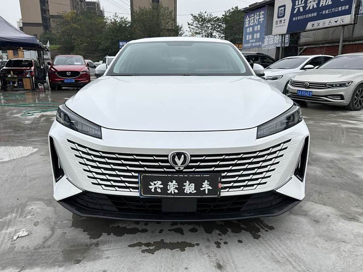 長(zhǎng)安 逸達(dá)  2023款 藍(lán)鯨NE 1.5T GDI DCT領(lǐng)航型圖片