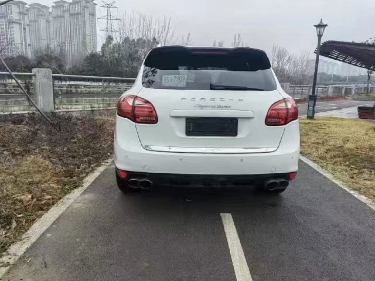 保時(shí)捷 Cayenne  2011款 Cayenne 3.0T圖片