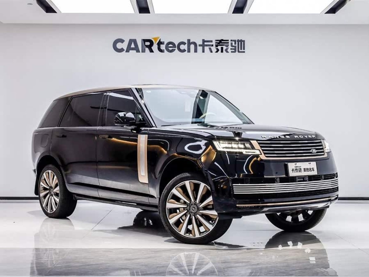 路虎 攬勝  2023款 改款 3.0 L6 400PS 盛世加長版圖片