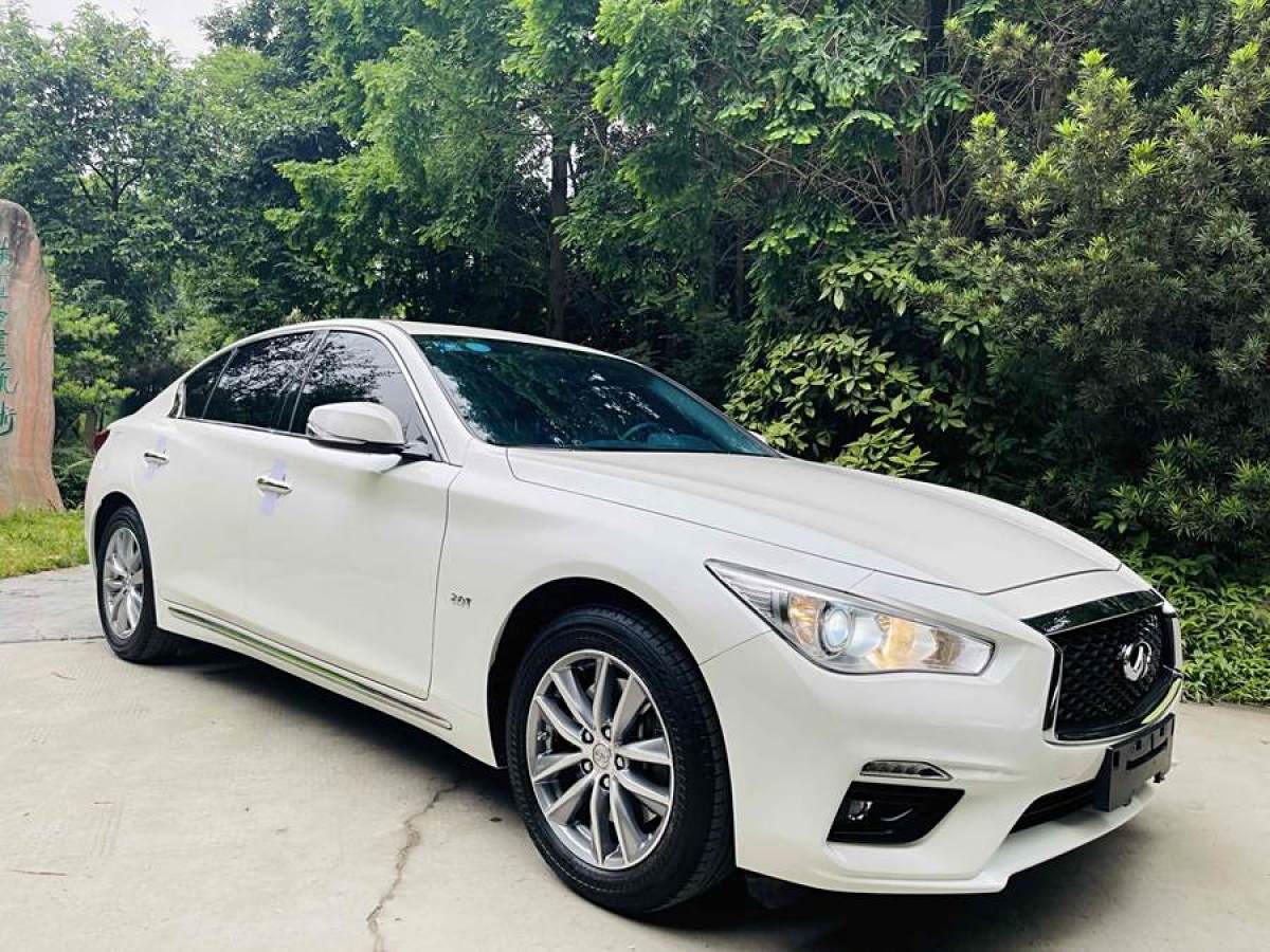 英菲尼迪 Q50L  2016款 2.0T 舒適版圖片