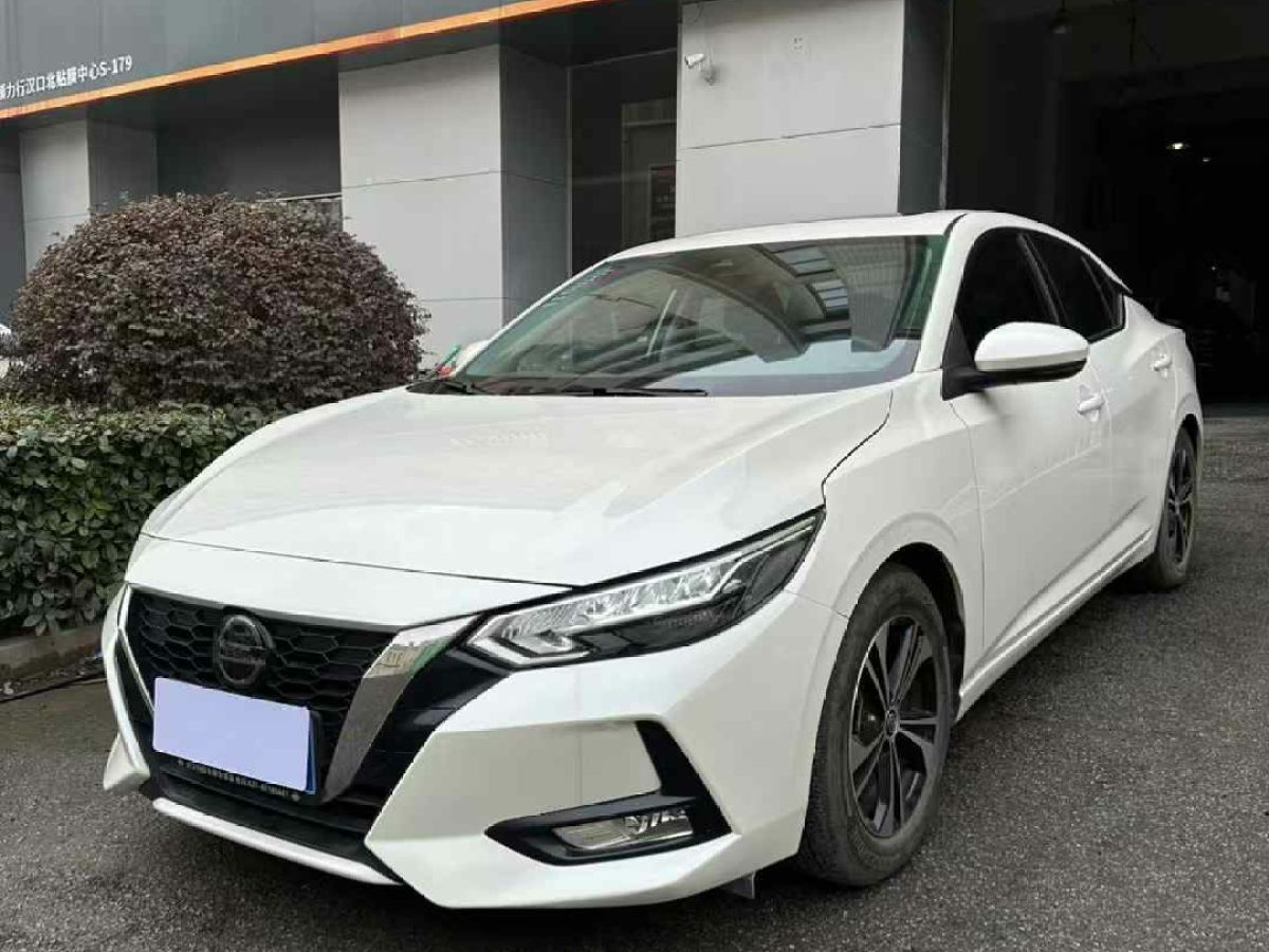 日產(chǎn) 軒逸  2019款  經(jīng)典 1.6XE CVT舒適版圖片