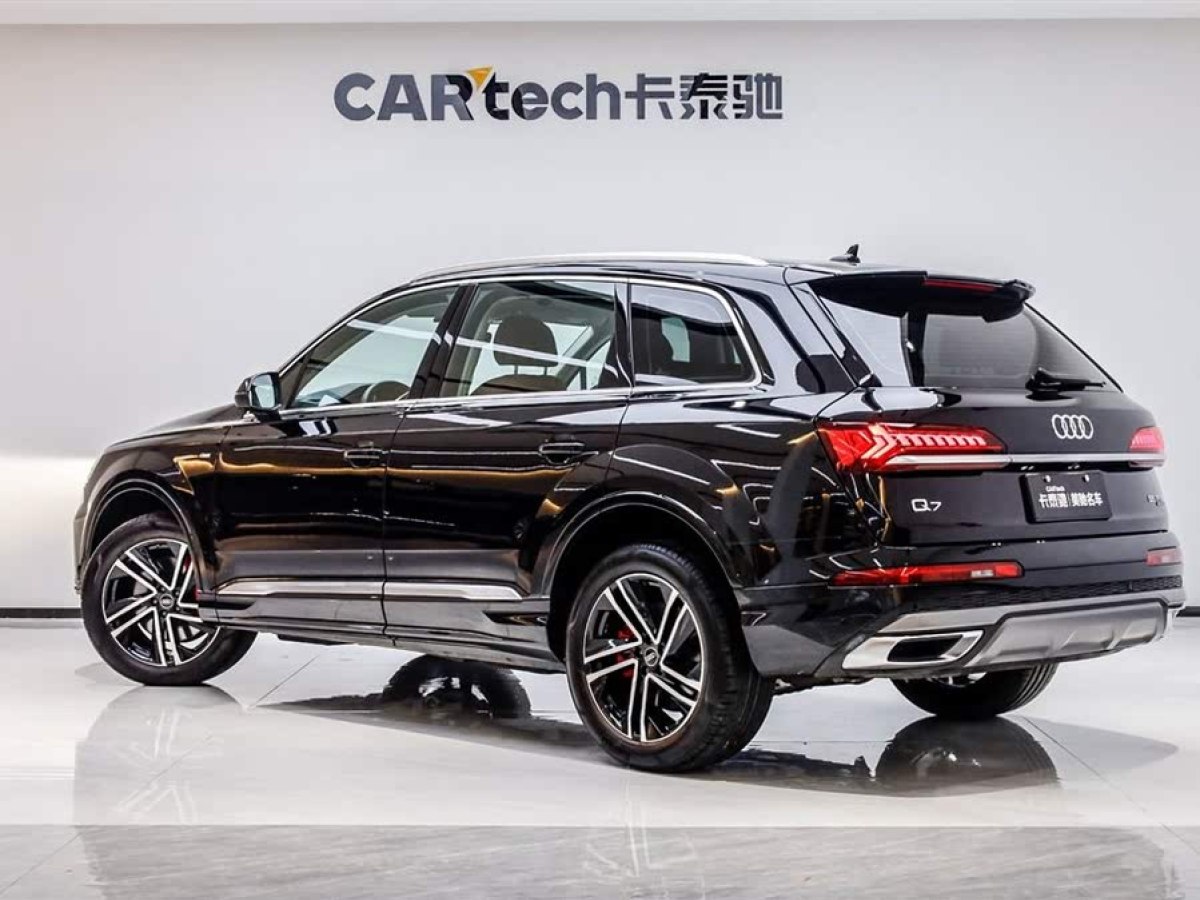 奧迪 奧迪Q7  2023款 45 TFSI quattro S line運動型圖片