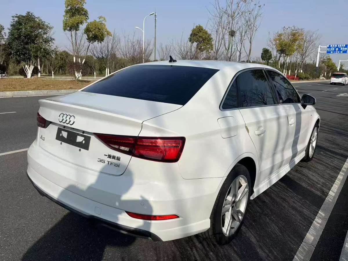 奧迪 奧迪A3  2020款 Limousine 35 TFSI 時(shí)尚型圖片