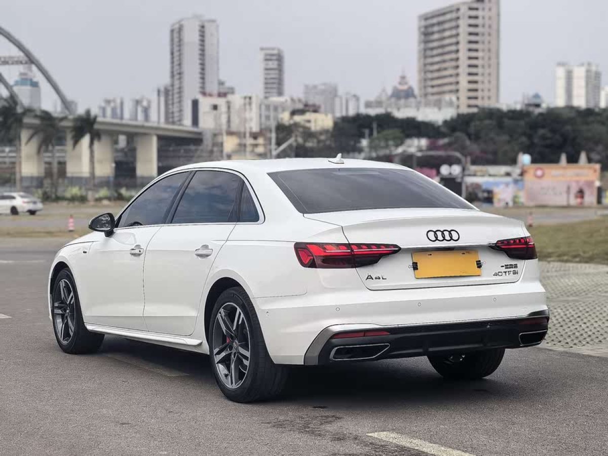 奧迪 奧迪A4L  2020款 40 TFSI quattro 豪華動(dòng)感型圖片