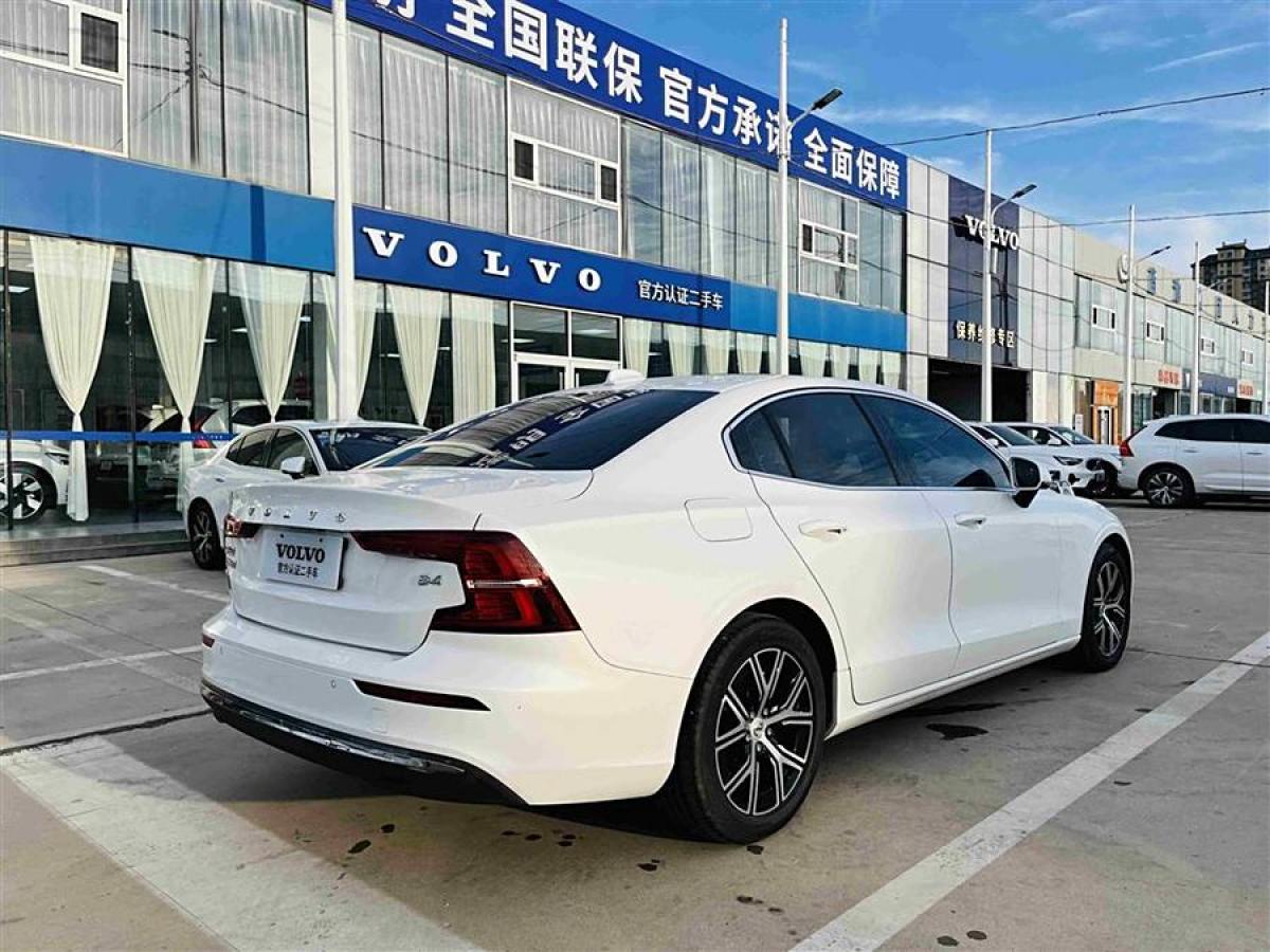 沃爾沃 V60  2023款 B4 智逸豪華版圖片